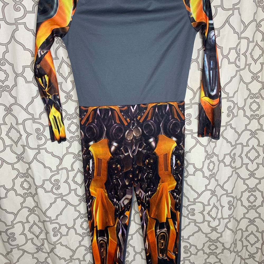 Bumble Bee Transformers movie Halloween costume size Medium boys 7-8